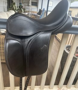 15.5inch County Perfection Saddle