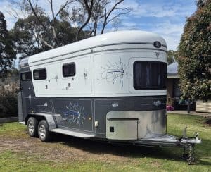 2020 L & B Grand Prix Camper Float